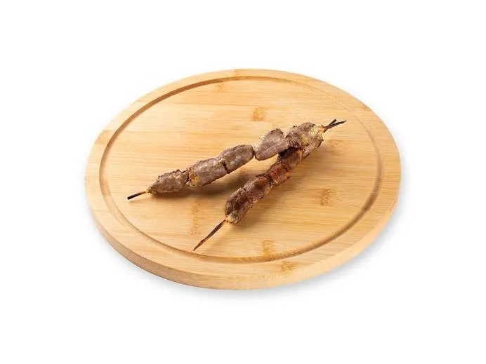 Куриные сердечки в сметанном соусе с овощами